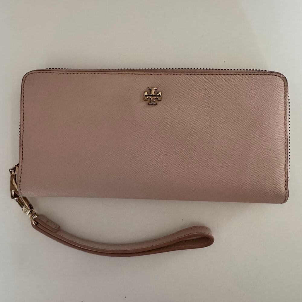 Tory Burch Zip Continental Leather Wallet Wristlet Strap in Blush Pink